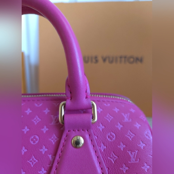 Louis Vuitton Speedy Bandoulière 20 Nanogram Hot Pink Calf Leather Bag - Picture 9 of 16